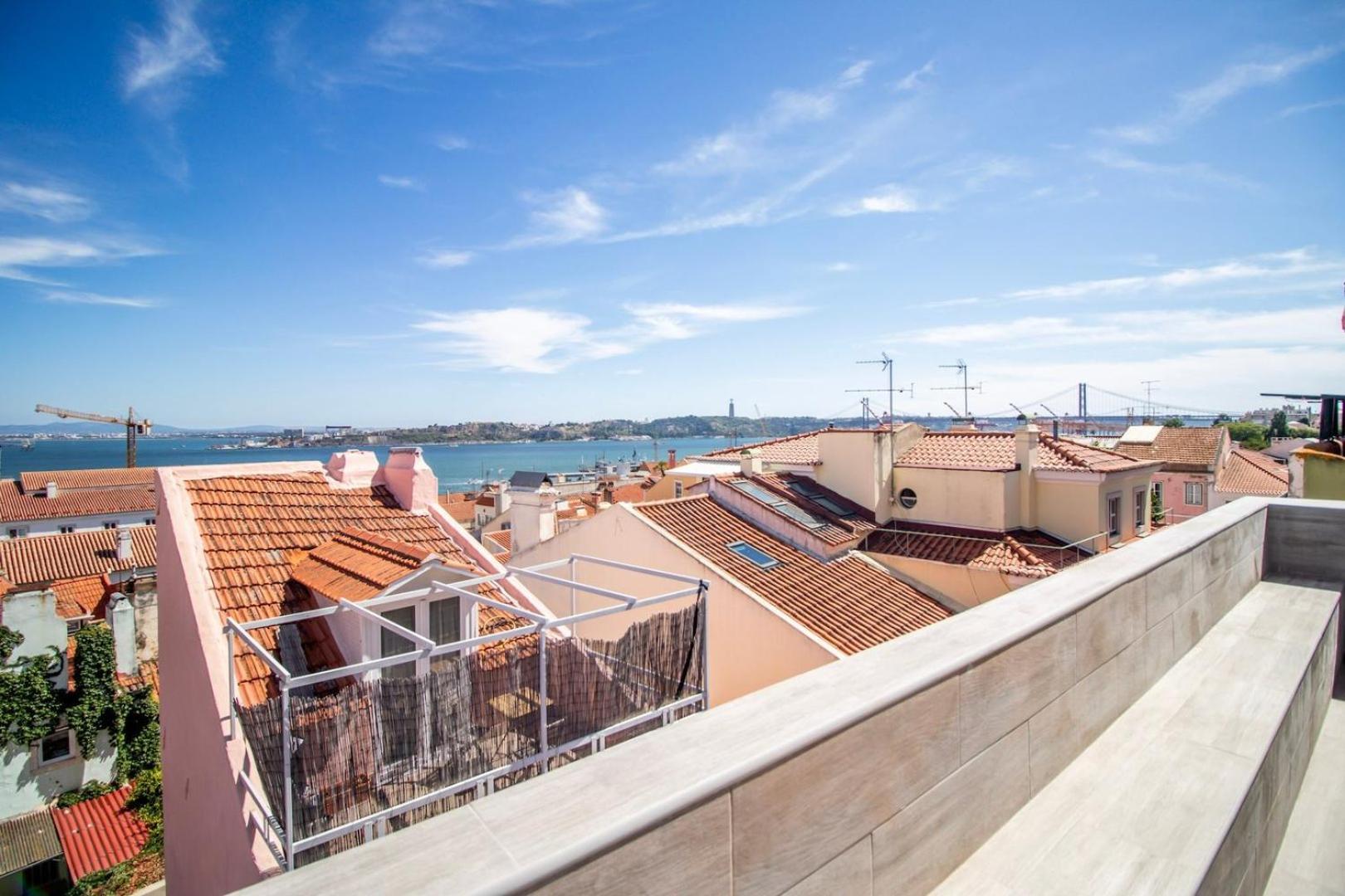 Appartement 2br Terrace With Tagus View - Air-conditioned | By Airnest Lisboa
